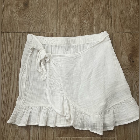 Abercrombie & Fitch Ruffle Wrap Skirt - Picture 2 of 4